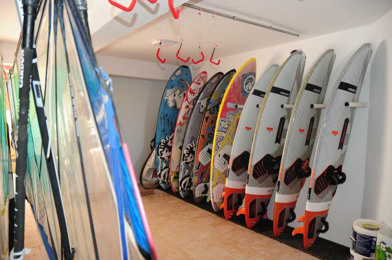 Windsurfing Seaside Apartment Artemida Eksteriør bilde