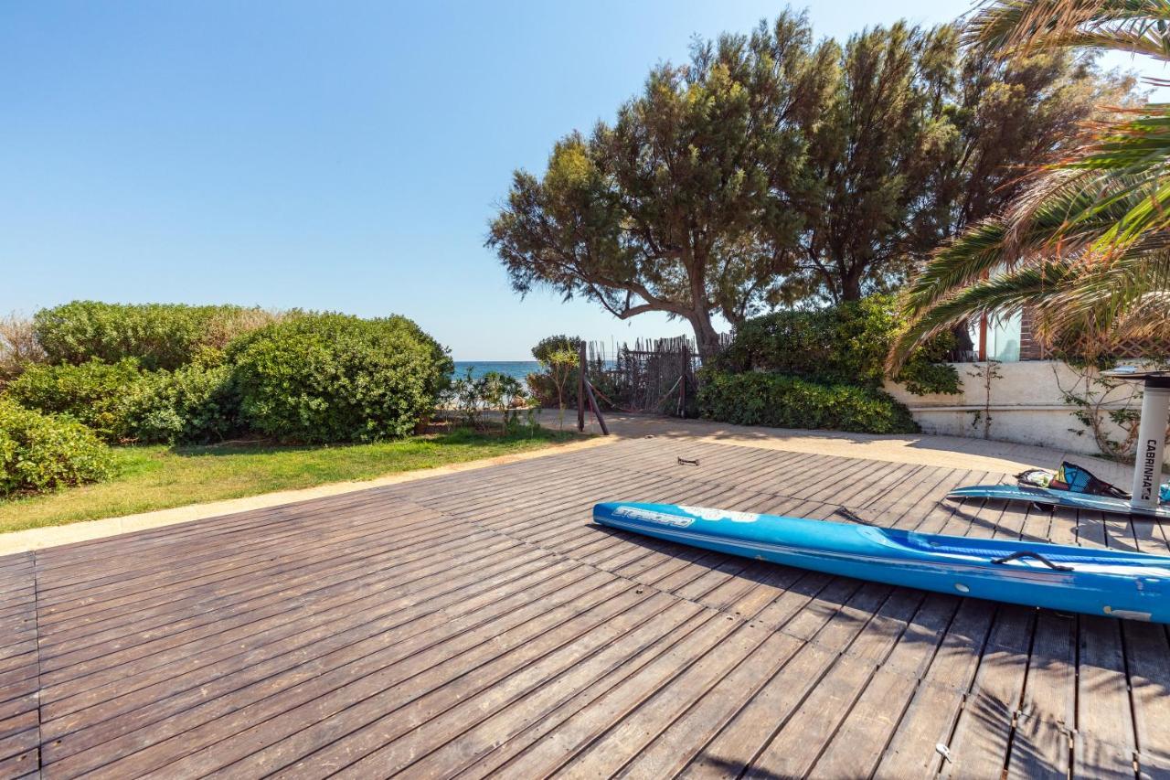 Windsurfing Seaside Apartment Artemida Eksteriør bilde